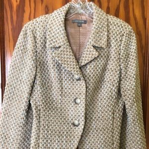 3/4 length sleeve blazer